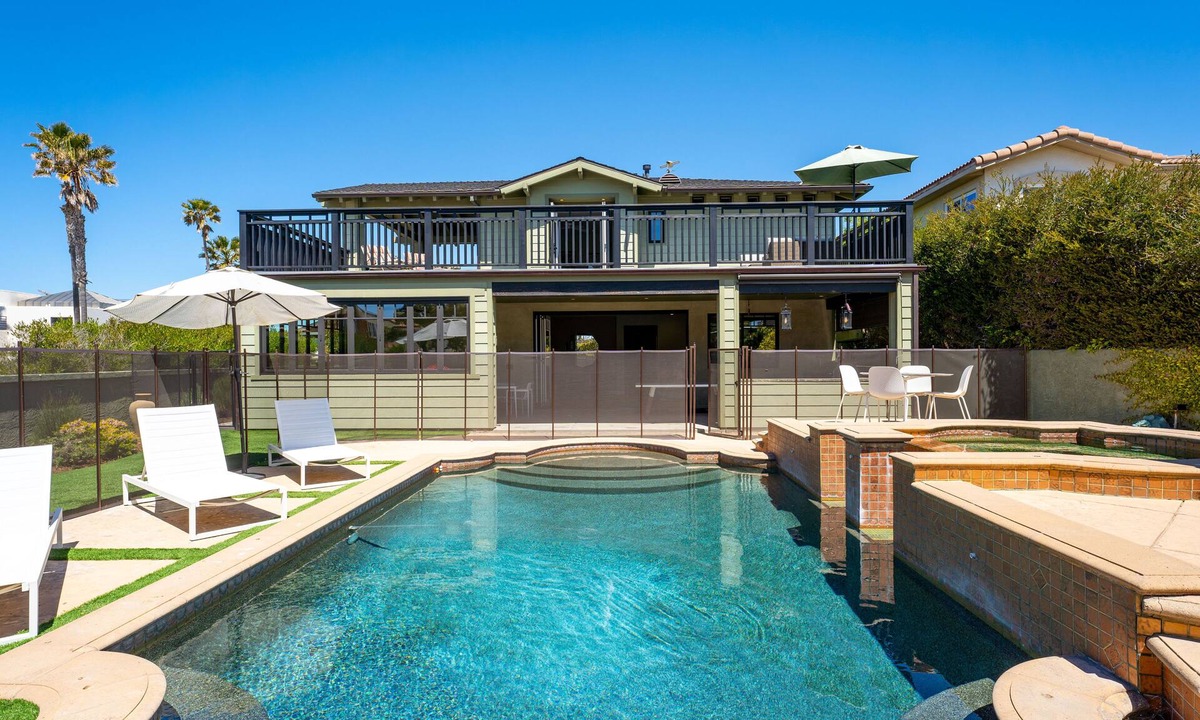 Oxnard Shores House | 1520MBR Shangri-La on the Shores