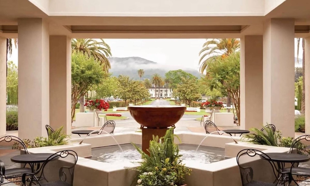 Napa Apartment | 2BR Napa Getaway Side-by-side Condos Golf View