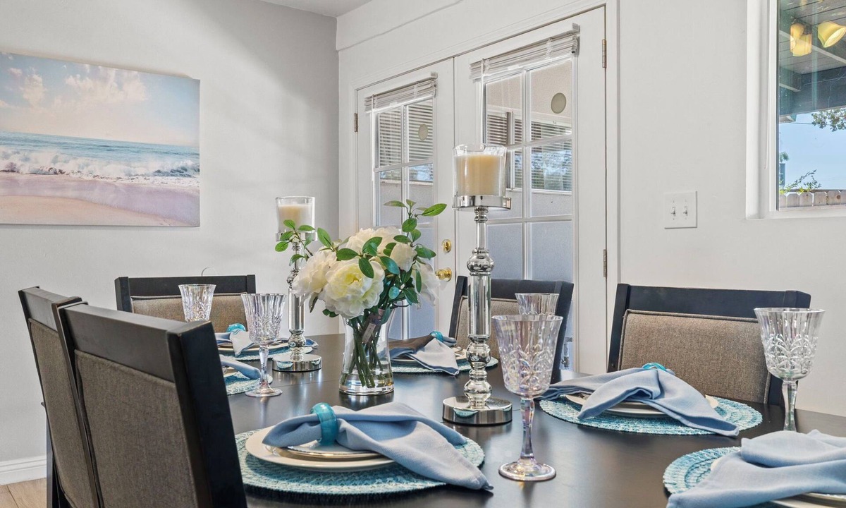 Pumpkin Center House | 3-bedroom Countryside Home in Bakersfield, Pet Friendly & close to Casino