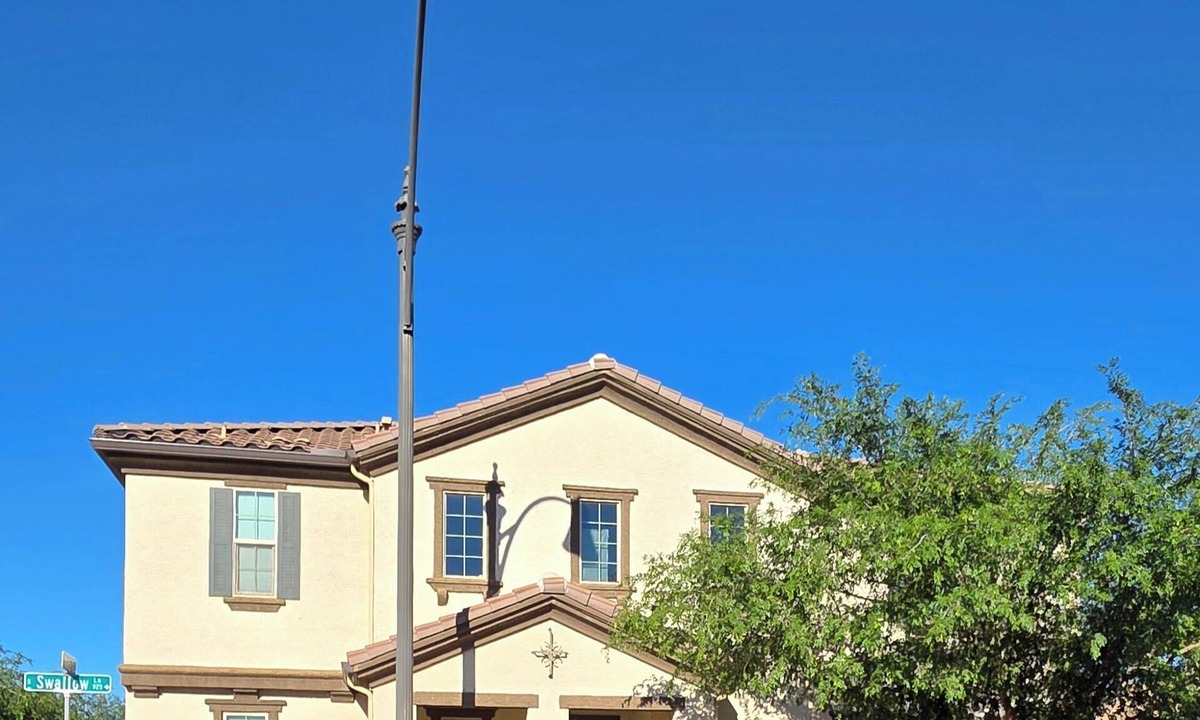 Gilbert House | 3-bedroom house in terrific Gilbert with cool AC for relaxing stay