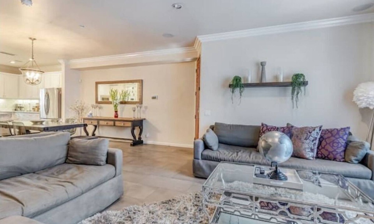 Bankers Hill House | 4BR Spectacular Harbor View Modern Home 5min Zoo