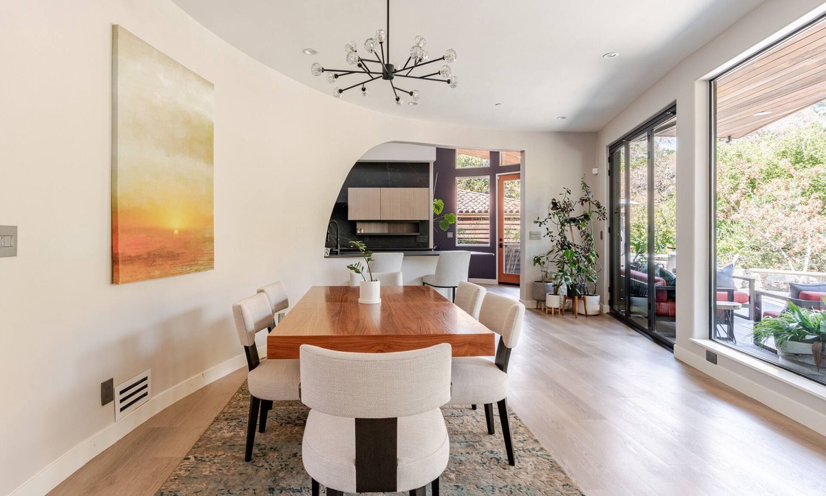 Menlo Park House | 5BR Designer Home with Sun Deck Near Stanford & 280