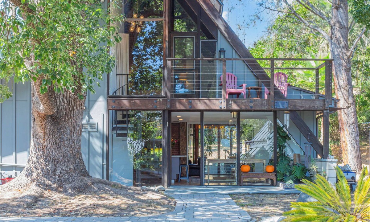 San Diego House | A-Frame Of Mind near Rancho Santa Fe - New Listing