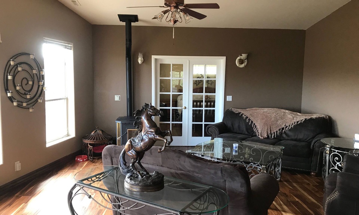 Diamond Valley House | A Night Of Serenity In Prescott