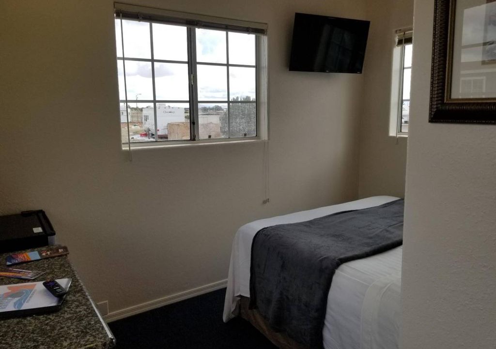 Valle Apartment | Affordable Getaway Sleeps 6 near Grand Canyon
