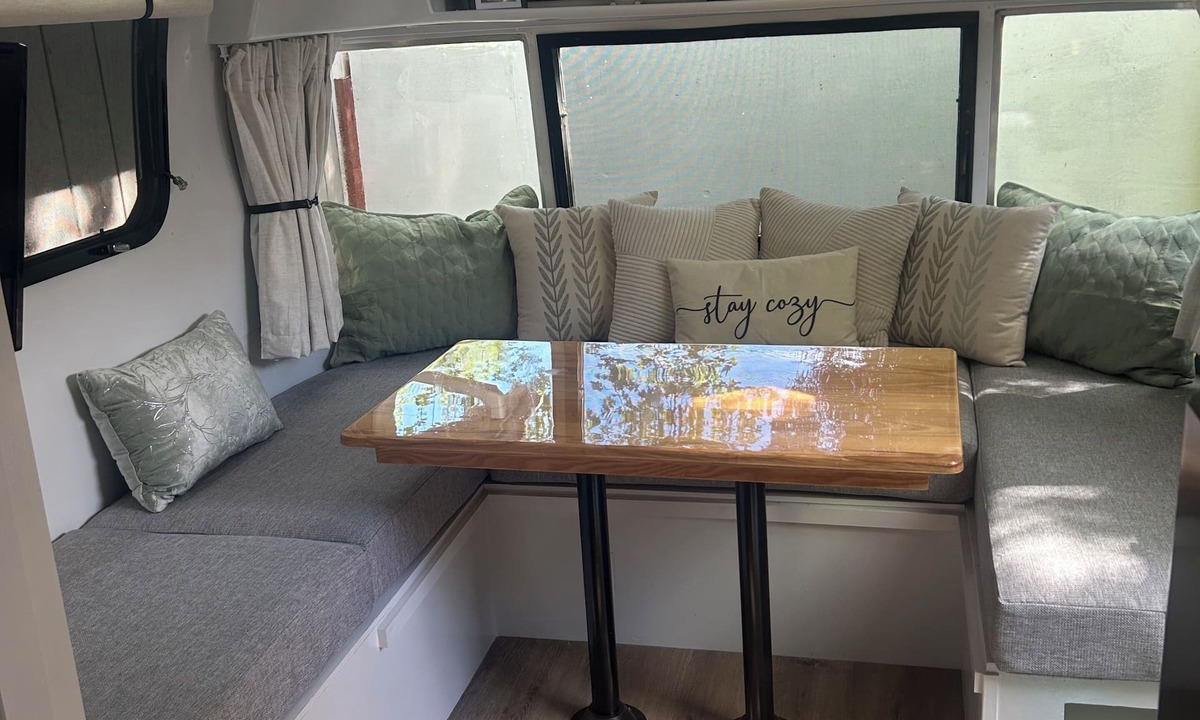 Orangevale House | Airstream Oasis - Private yard & Close to River