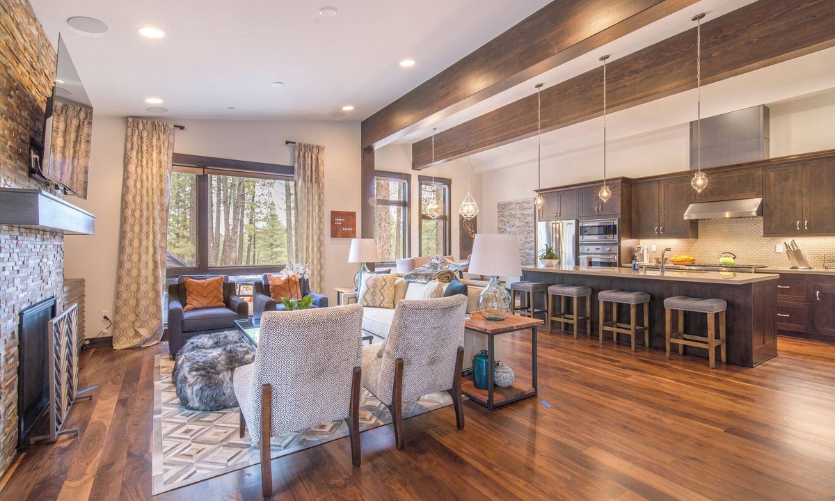 Truckee House | Alpine Sierra at Schaffer's Mill, Club Amenities Ski & Golf, Lake Tahoe!