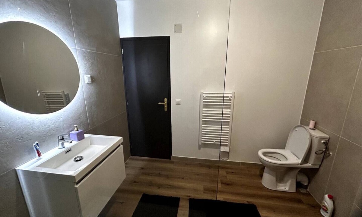 Equeurdreville-Hainneville Apartment | App #2 modern renovated ground floor 4pers