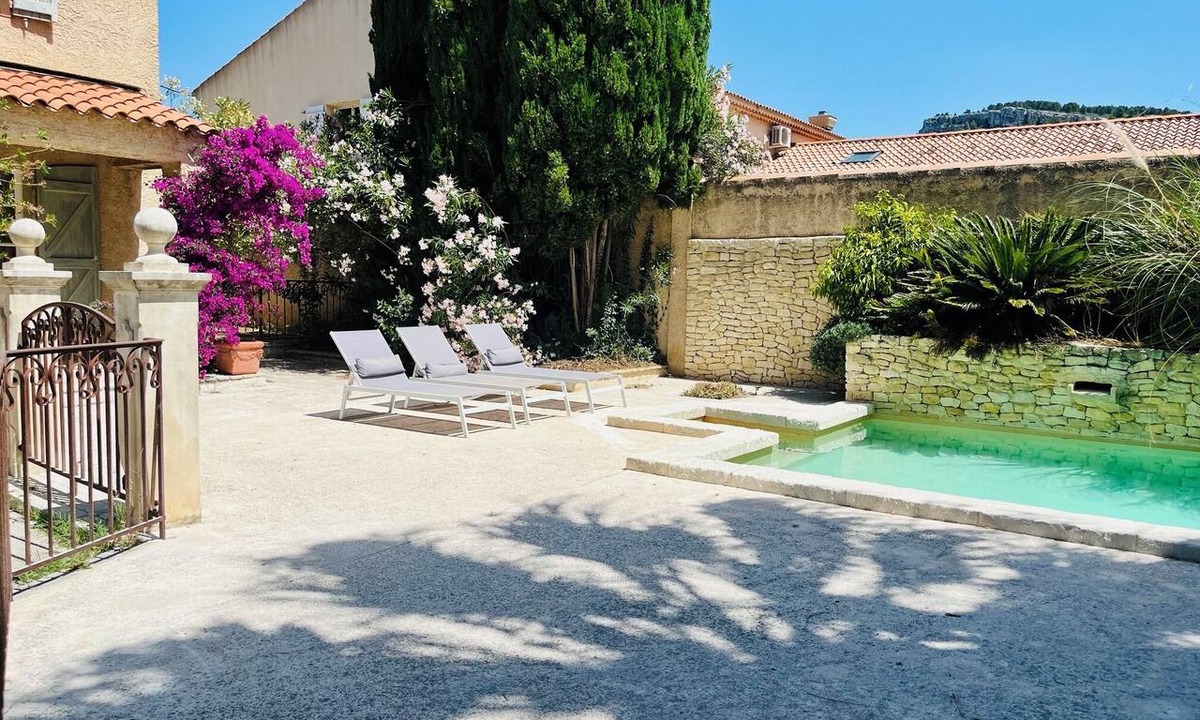 Cassis Condo | Bastide St Michel—Charming House/Lower Level of a Villa with Pool in Cassis, Sleeps 11