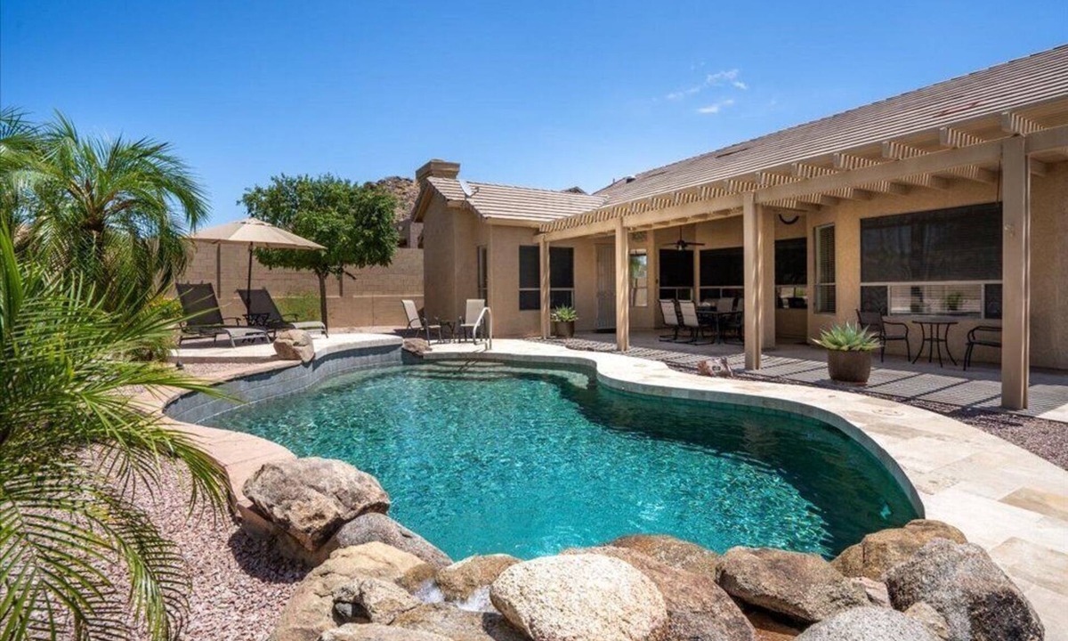 Boulder Mountain Highlands House | Beautiful Gated Desert Home, 4 bd/2 bth, Htd Pool, Game Room, Golf, Hiking
