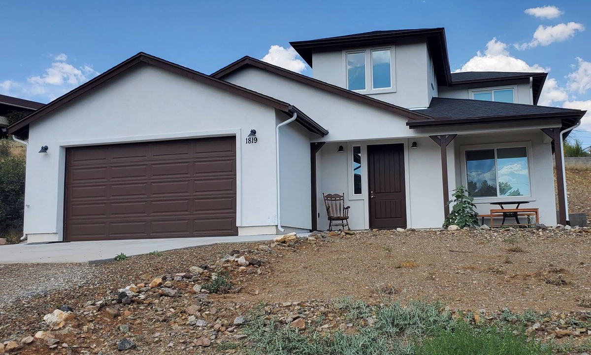 Diamond Valley House | Beautiful new built available in Prescott, Arizona.