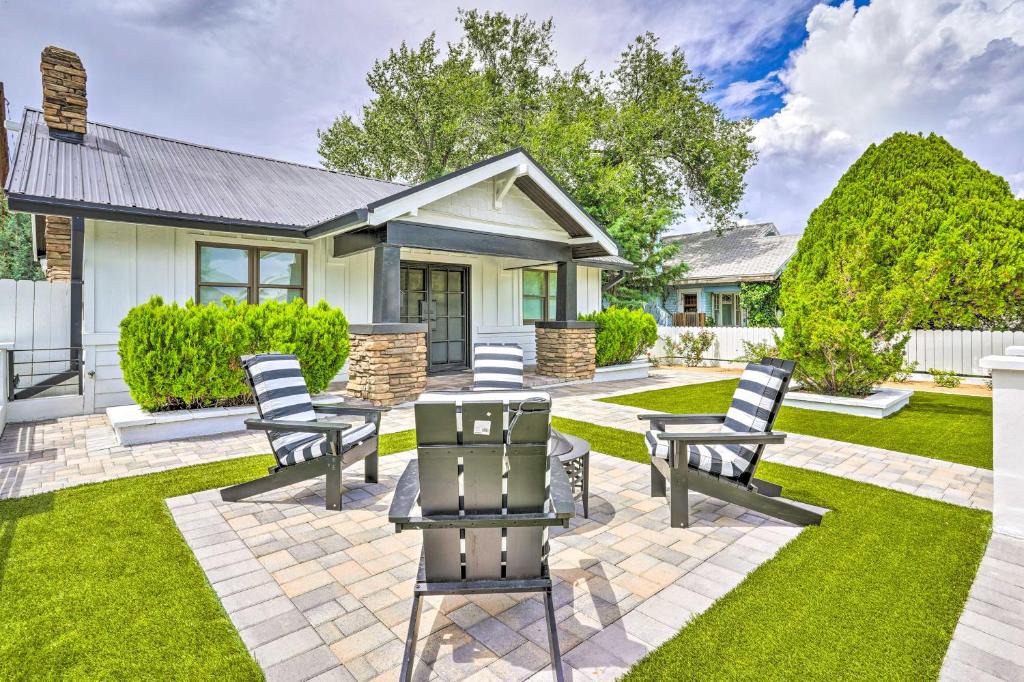 Prescott House | Beautiful Prescott Cottage with Chic Patios!