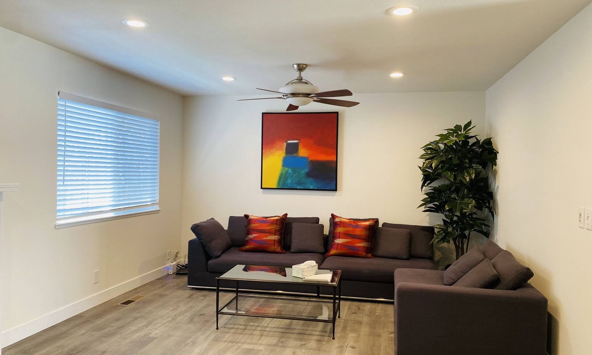 Cambrian House | Beautiful Remodeled 4/2 home in Cambrian Park