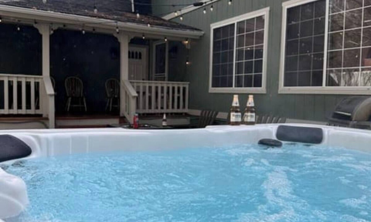 Fox Farm Villa | Big Bear Lake Sleep 16