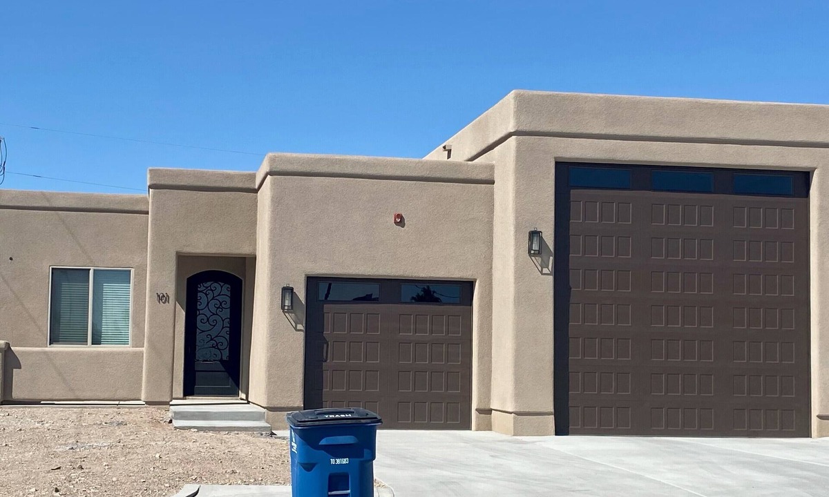Lake Havasu City House | Brand new home, 55 ft garage. 3 bedrooms, sleeps 10. 18ft high garage door.