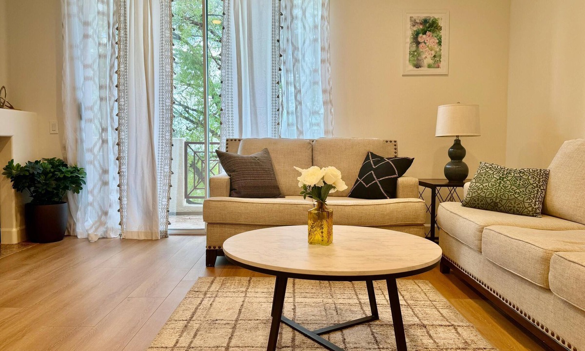 Coto de Caza Condo | Bright & Spacious 2BR Condo, 20 min to Beach & Disney