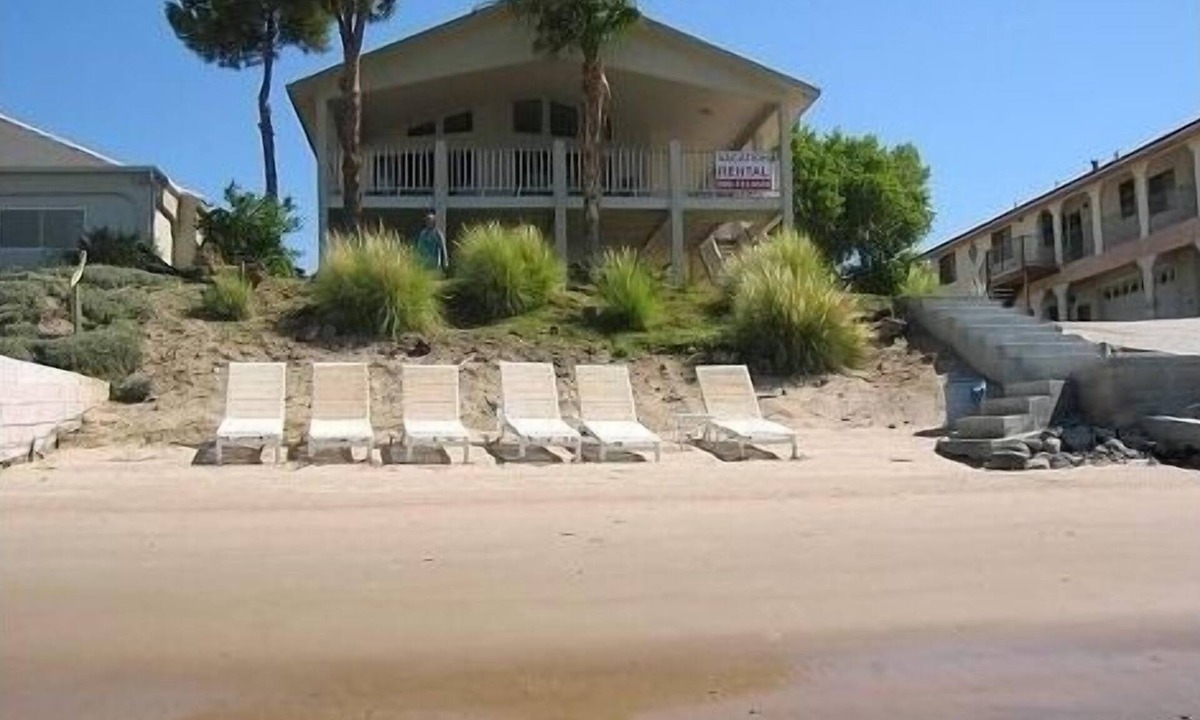 Mohave Valley House | Cabral Riverfront Oasis -On the Colorado River -Private Beach & Launch Ramp
