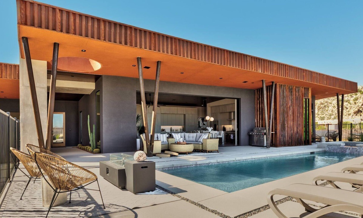 Yucca Valley House | Canyon Ridge by Fieldtrip | Modern Indoor/Outdoor Oasis w Views