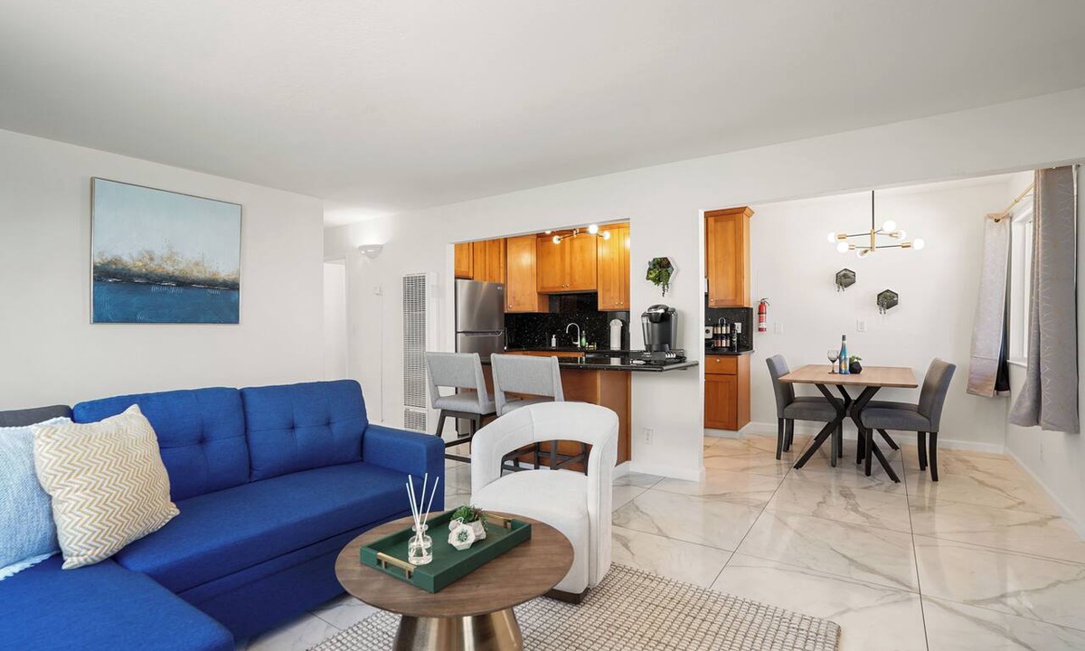 Pacifica Apartment | Charming 2BR Ocean Getaway in Pacifica