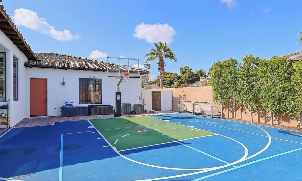 Village At Litchfield Park House | Charming 3-bedroom house in lovely Litchfield Park, pool,hot tub,sportscourt