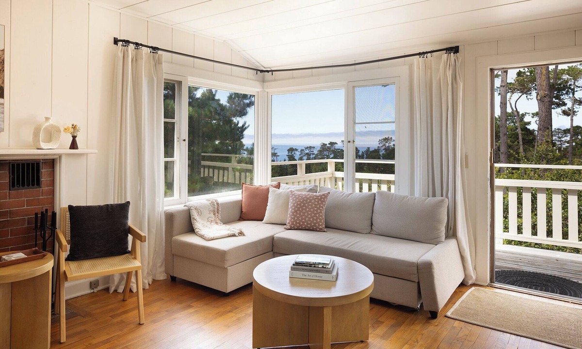Northwest Carmel House | Charming Carmel Cottage Ocean & Mntn Views Walkable to DT Carmel