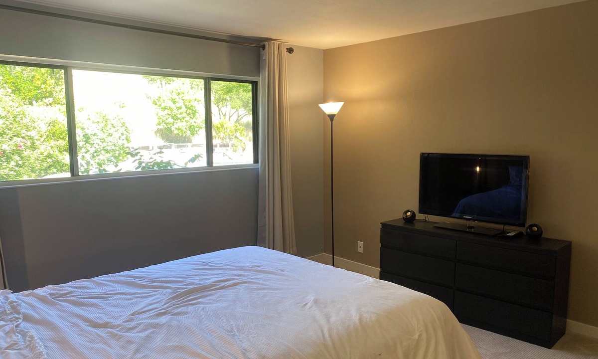 San Rafael House | Club Saratoga Ground Floor Bedroom Suite