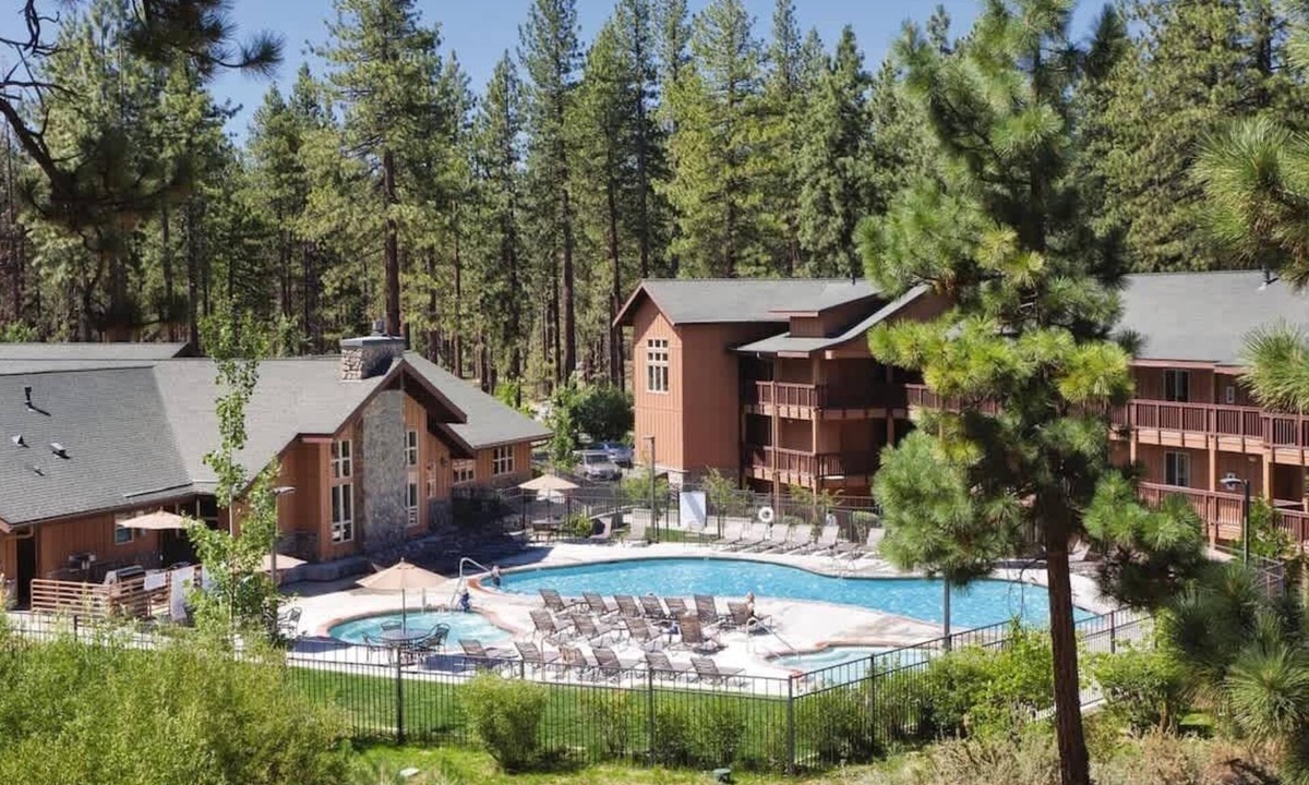 Round Hill Village Condo | Club Wyndham South Shore, 3 bedroom Deluxe condo