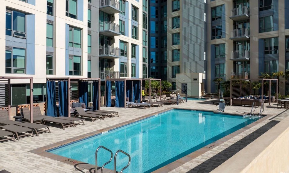 Heritage District Condo | Comfort & Style at The Martin – 1BR Retreat
