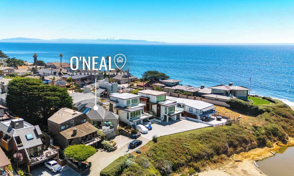 Opal Cliffs House | Corcoran Beachhouse - Stunning ocean views!