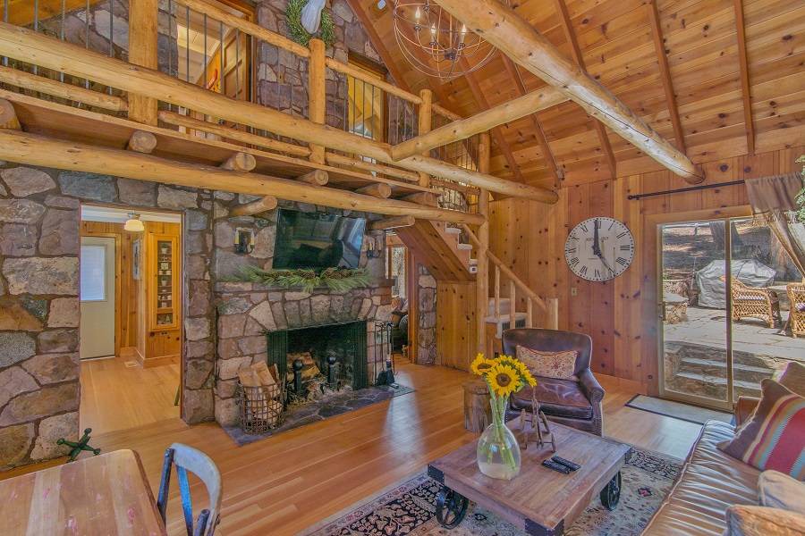 Sunnyside Cottage | Cottage ∙ 2 bedrooms ∙ 4 guests