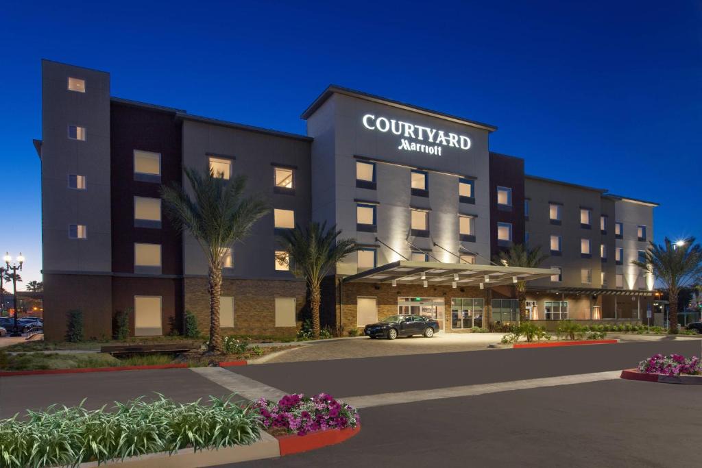 El Cajon Hotel | Courtyard by Marriott San Diego El Cajon