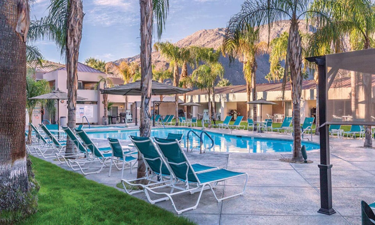 Old Las Palmas Condo | Cozy 1-bedroom condo with fitness room, WiFi in welcoming Palm Springs