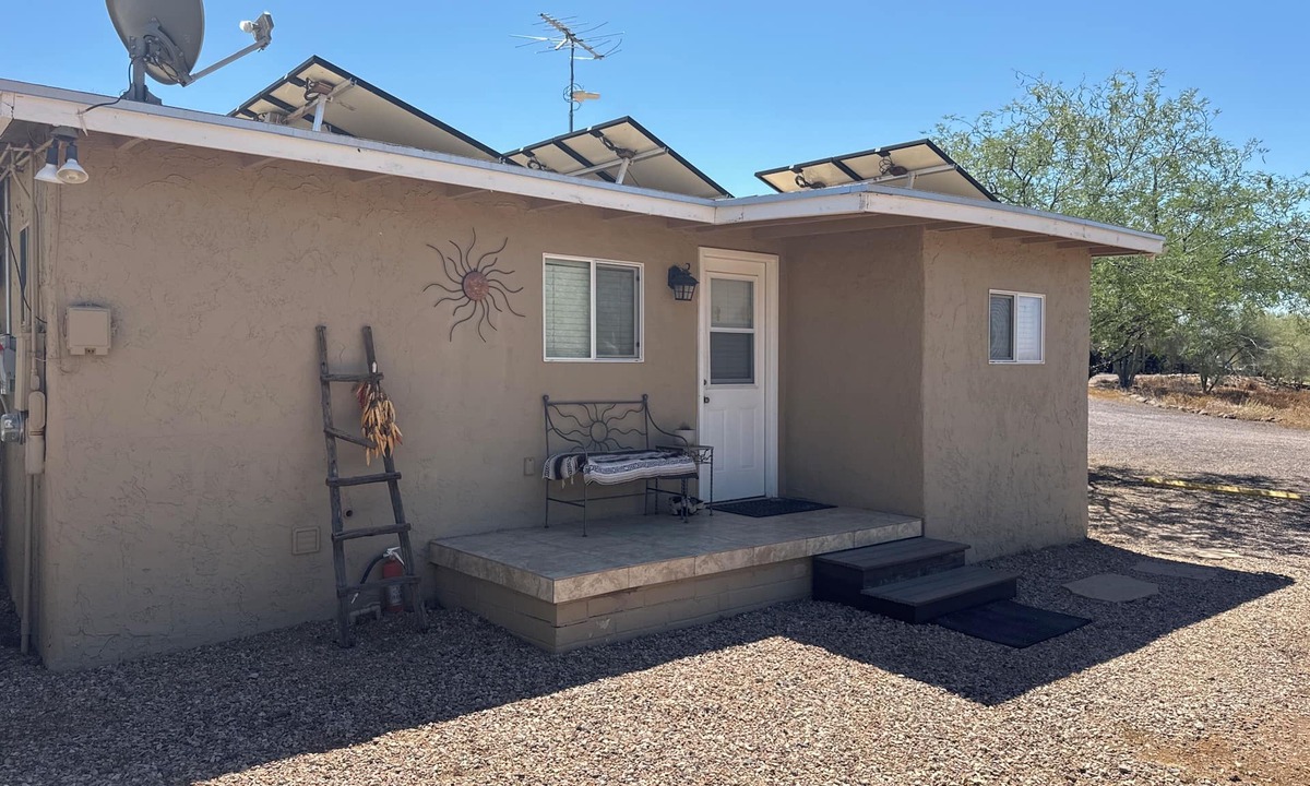 New River House | Cozy Casita Southwest Decor 1-bedroom 1 bath in N Phoenix on private 5acre ranch