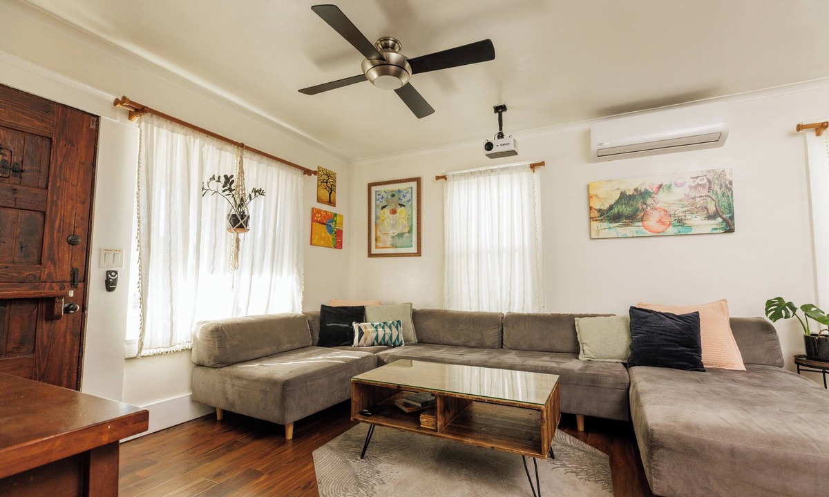 Normal Heights House | Cozy Central Family Home - Beaches/Zoo/Balboa Park