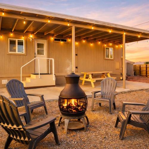 Sunridge Estates House | Cozy Desert home, Stunning Views, Peaceful Vibes Near Laughlin