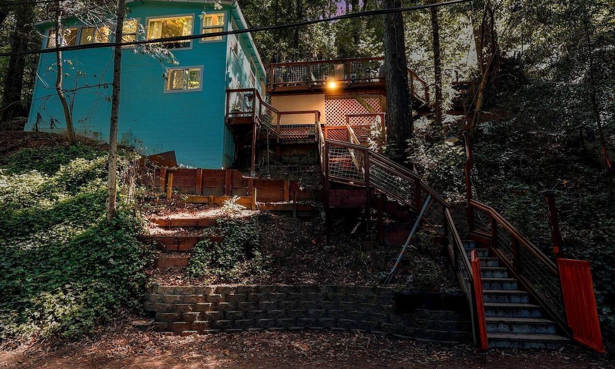 Hacienda Cabin | Cozy Forestville Cabin in Sonoma Wine Country Near Russian River, Forestville CA