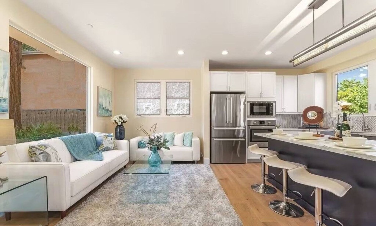 Old Mountain View House | Cozy Luxury 4-Bedroom Home