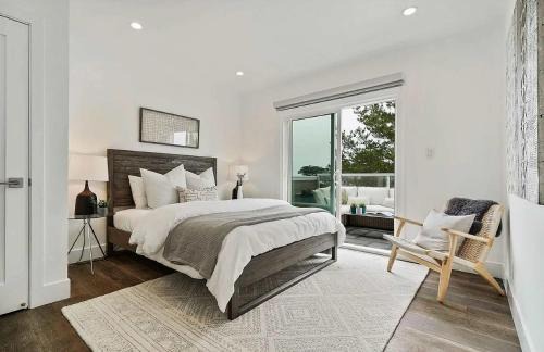 Parkside House | Cozy Room with Private Bathroom & Fast WiFi