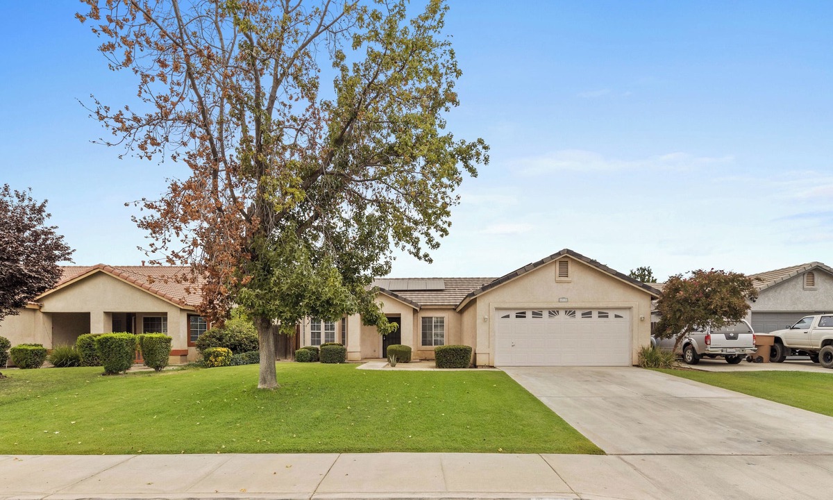 Pumpkin Center House | Cozy Silver Creek Luxury