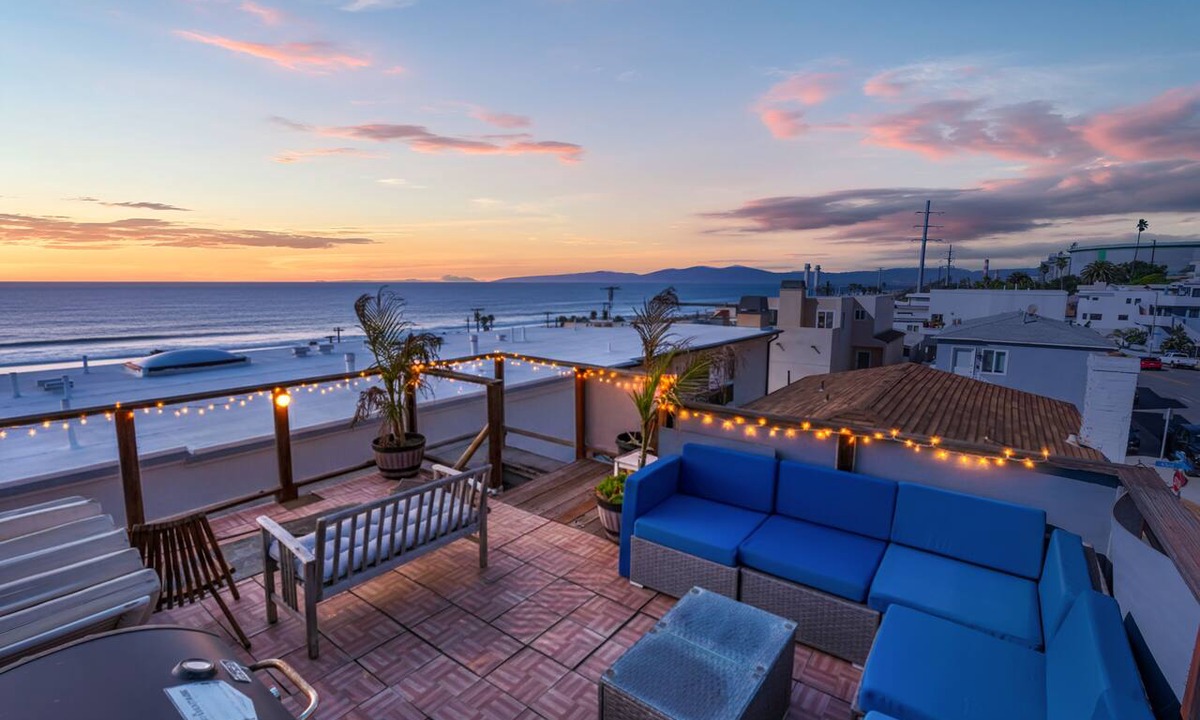 El Porto Apartment | Cozy Studio Retreat - Rooftop - Panoramic Ocean Views