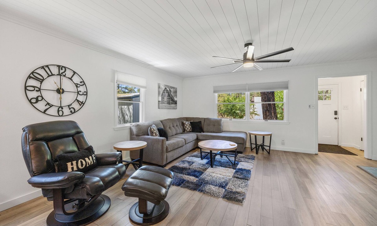 Mountain Club House | Darling Craftsman