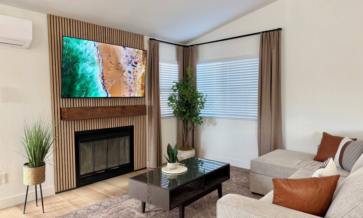 Lincoln Acres House | Designer's Touch: stylish 4-bed-Paradise in San Diego