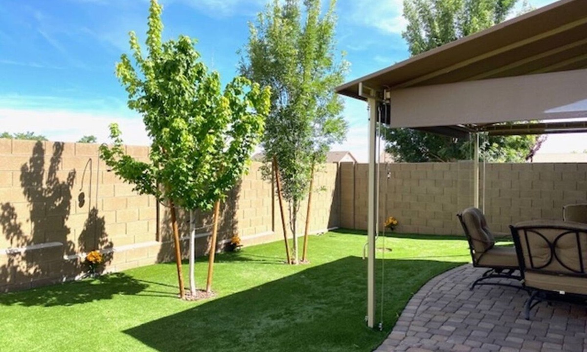 Granville House | Discounted home - newer home that's beautifully furnished