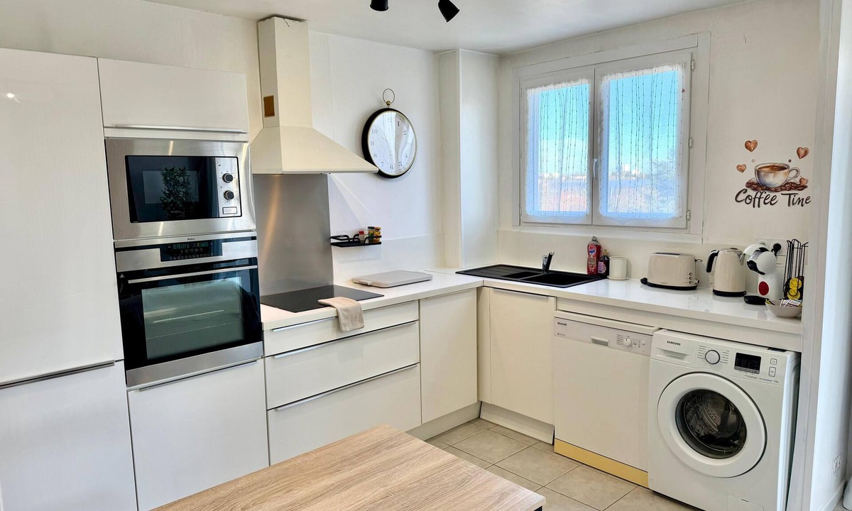 Chateaudun-Bannier Apartment | Douceurs de Jeanne - 2-bedroom apartment at the foot of the station