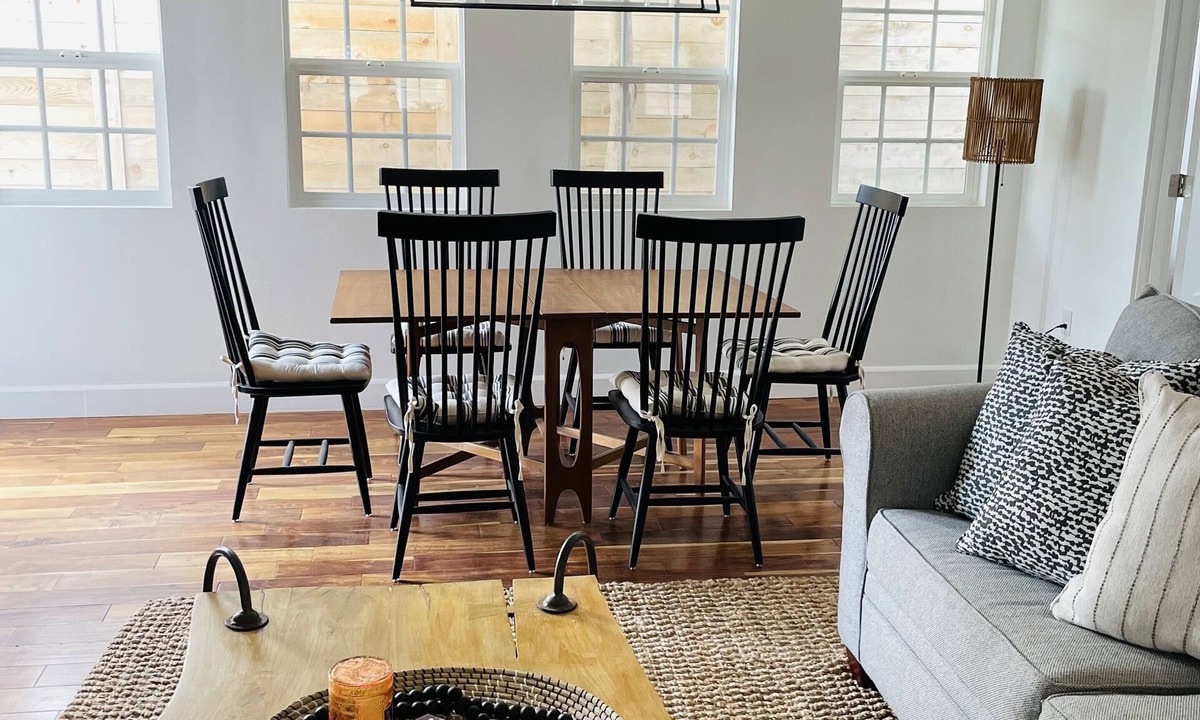 Los Olivos House | Downtown Los Olivos 3 Minute Walk to Wine Tasting Rooms! Fantastic Spacious Home