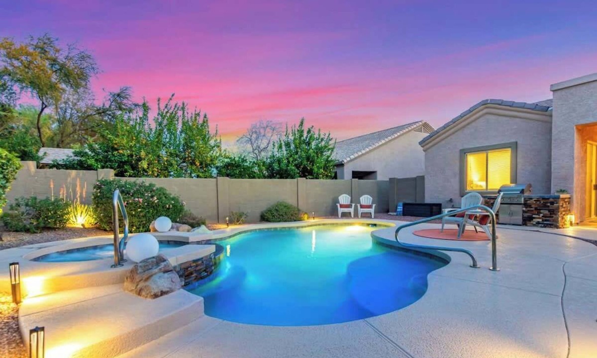 Paradise Valley Village House | Dreaming Tree Retreat | Pool, Spa & Fire Pit