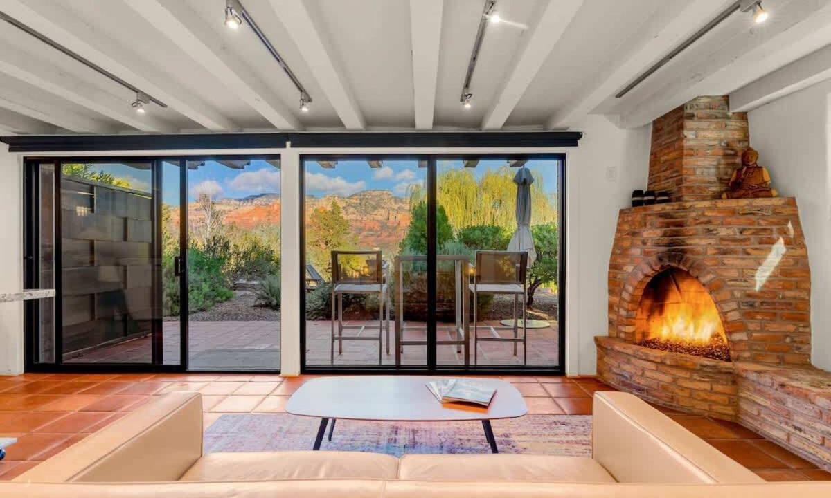West Sedona House | Eagle Dancer Garden Studio | Spa, Trails, Stars