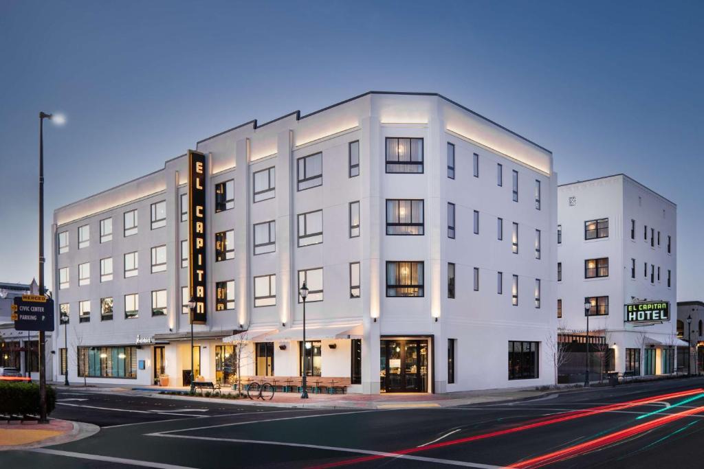 Merced Hotel | El Capitan Hotel