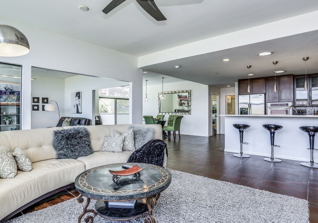 Araby Cove House | Elegant & Contemporary | Walled Pool Retreat in Palm Springs