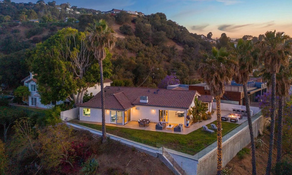 Studio City Villa | Enchanted Villa